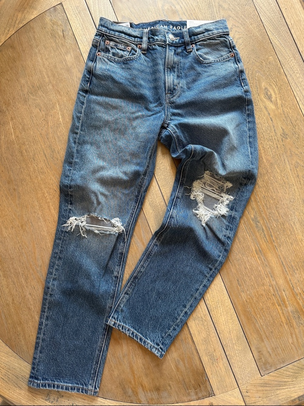 American Eagle Distressed super high-rise ankle, straight Jeans - Dark Wash Blue